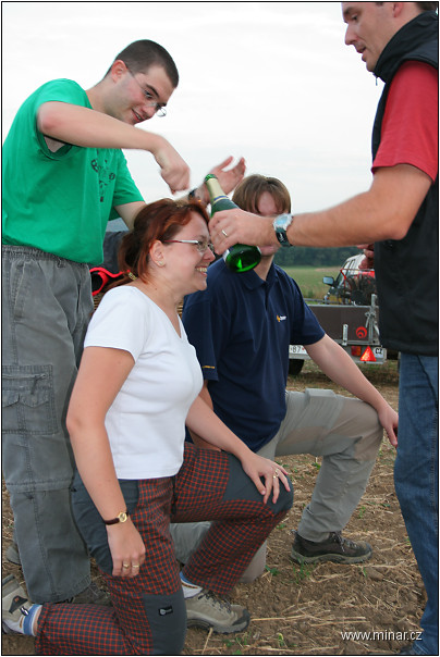 img00027.jpg