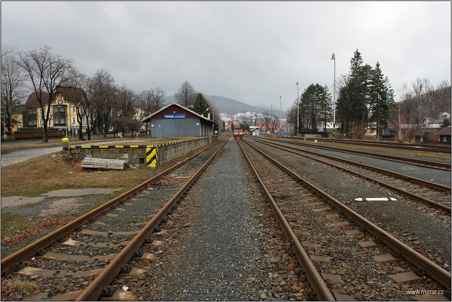 img00020.jpg