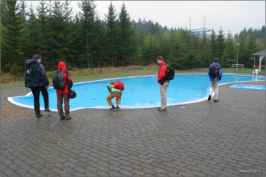 img00017.jpg