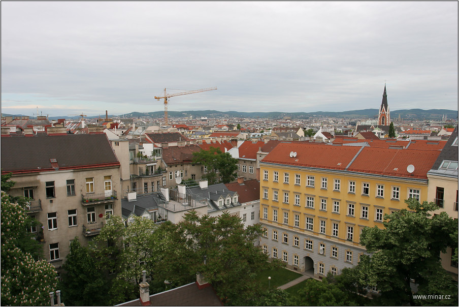 img00009.jpg