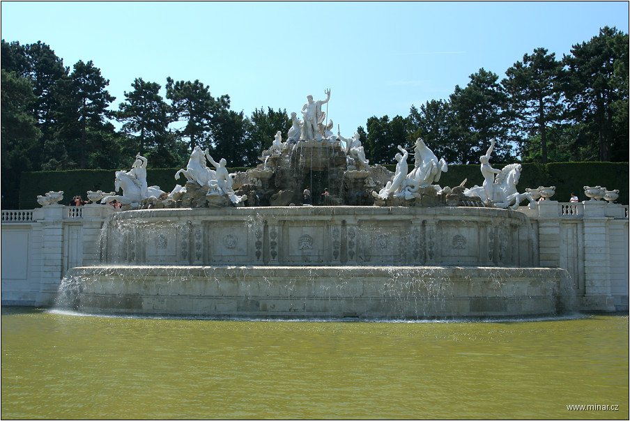 img00076.jpg