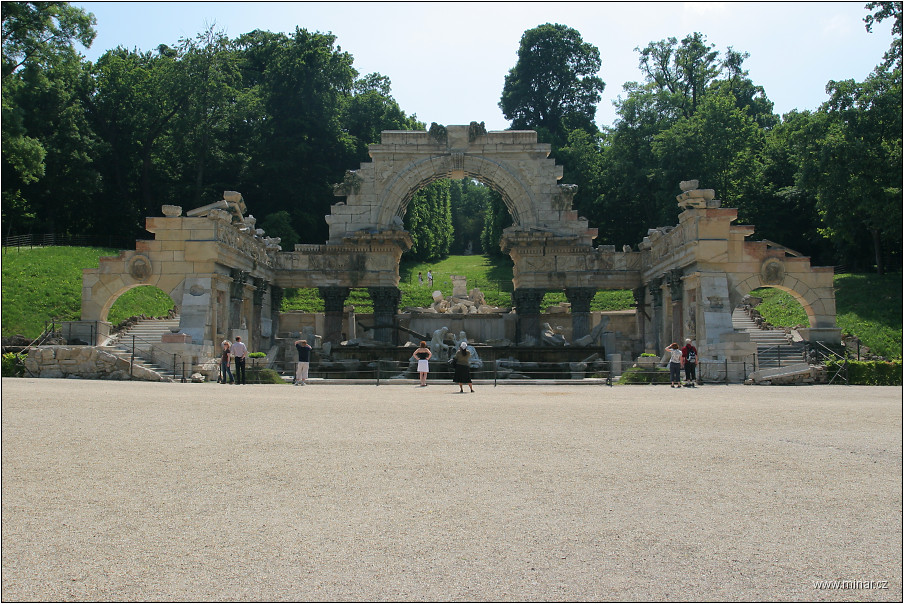 img00089.jpg