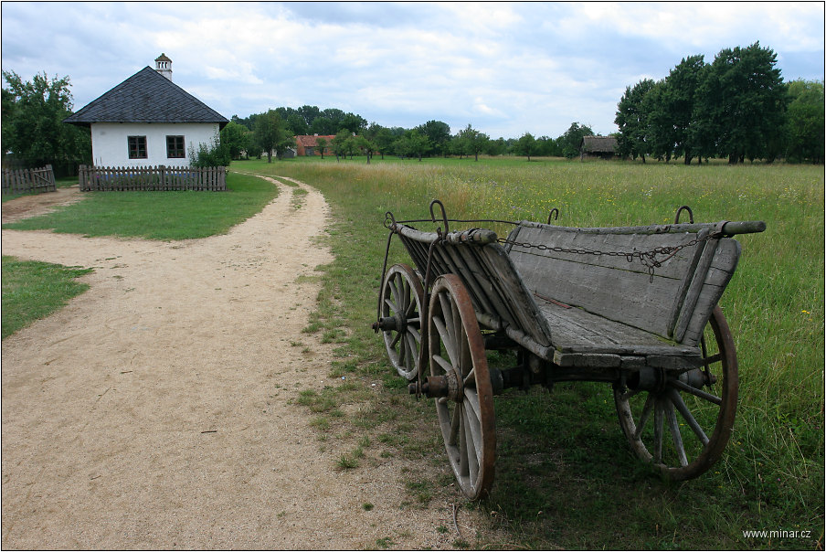 img00013.jpg