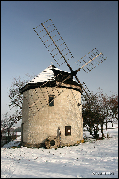 img00014.jpg