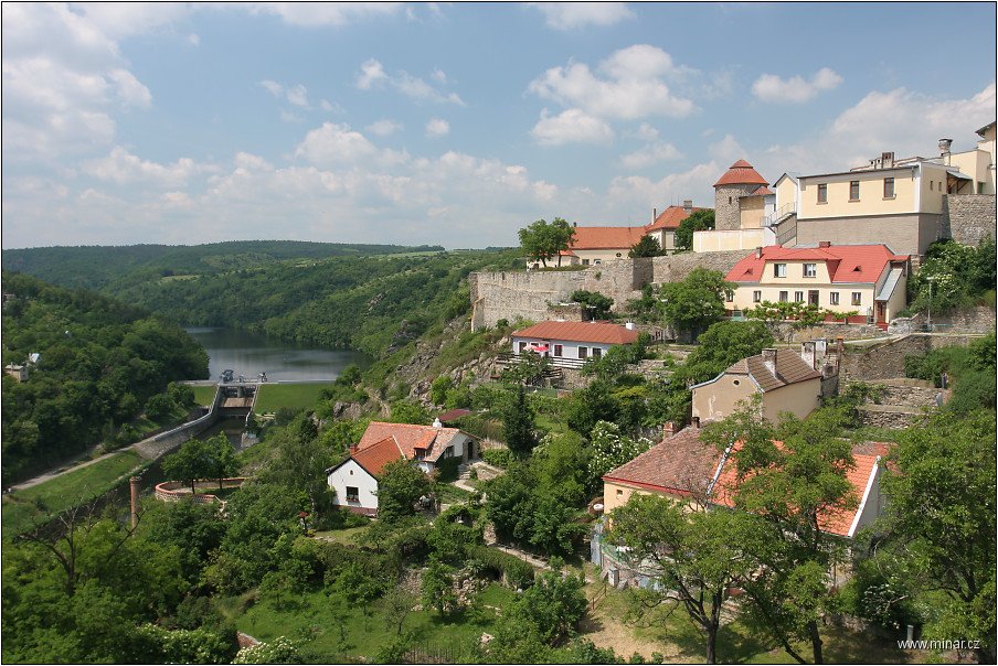img00005.jpg