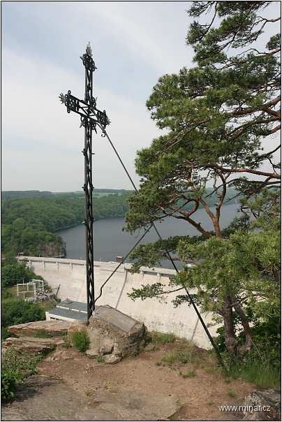img00015.jpg