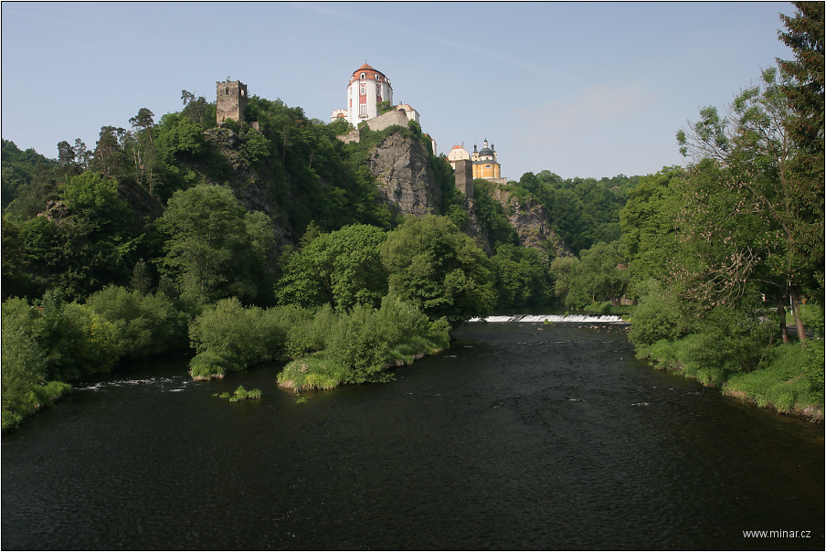 img00021.jpg