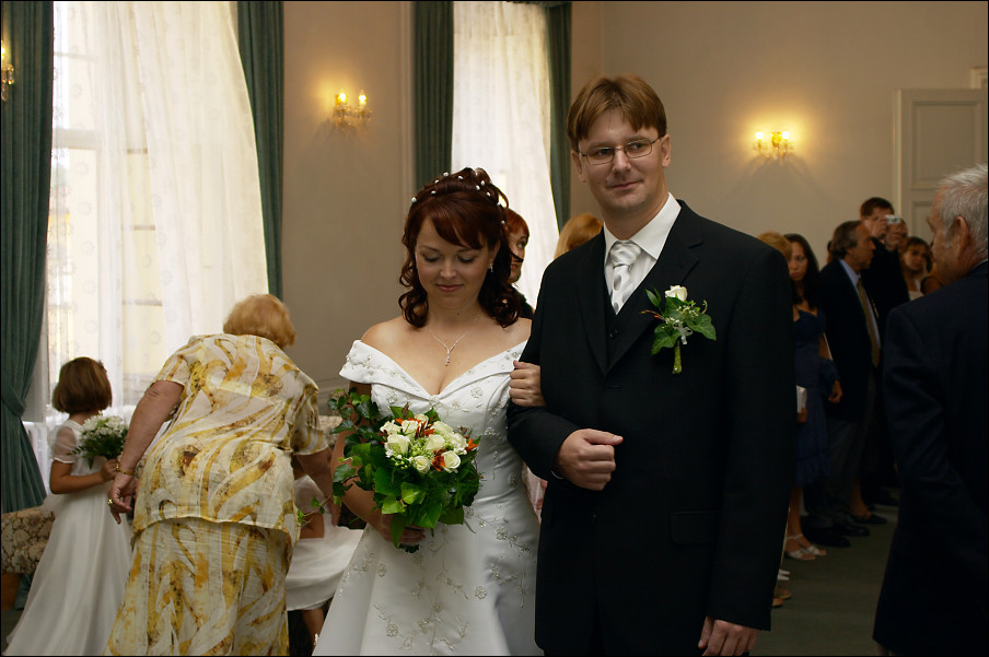 img00004.jpg